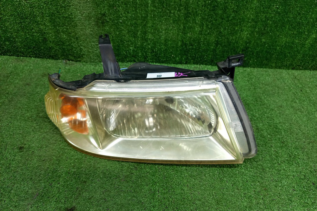 Фара правая передняя MAZDA FORD FRIDA, BONGO FRIENDEE SGE3F, SGEWF, SGL3F, SGL5F, SGLRF, SG5WF, SGLWF, SGE3, SGEW, SGLW, SG5W, SGLR, SGL5, SGL3 1 ракурс