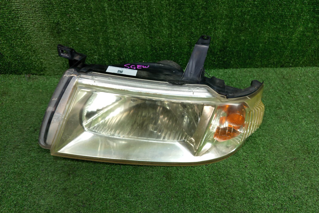 Фара левая передняя MAZDA FORD FRIDA, BONGO FRIENDEE SGE3F, SGEWF, SGL3F, SGL5F, SGLRF, SG5WF, SGLWF, SGE3, SGEW, SGLW, SG5W, SGLR, SGL5, SGL3 1 ракурс