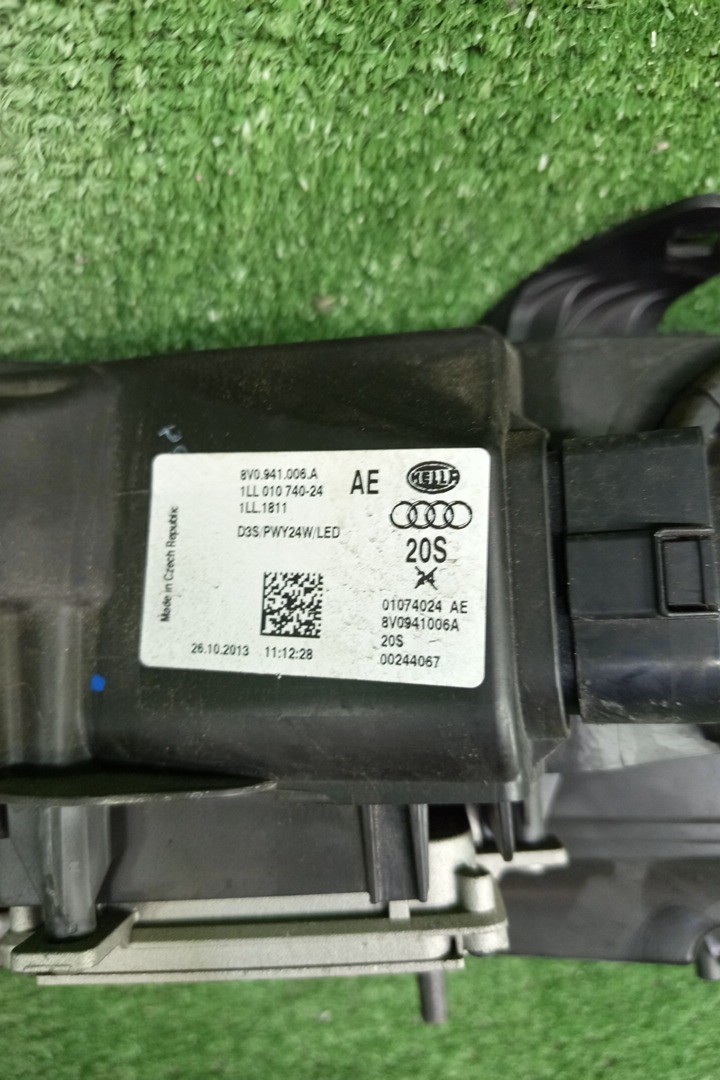 Фара правая передняя AUDI A3 8V, 8VA, 8V1, 8VS, 8V7 4 ракурс