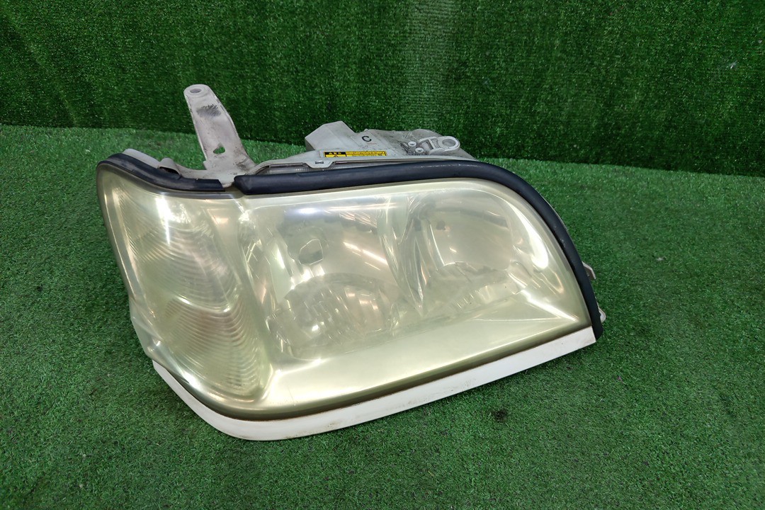Фара правая передняя TOYOTA CROWN, CROWN ATHLETE JZS173W, JZS171W, JZS175W, GS171W, GS171, JZS175, JZS171, JZS173, JKS175 1 ракурс