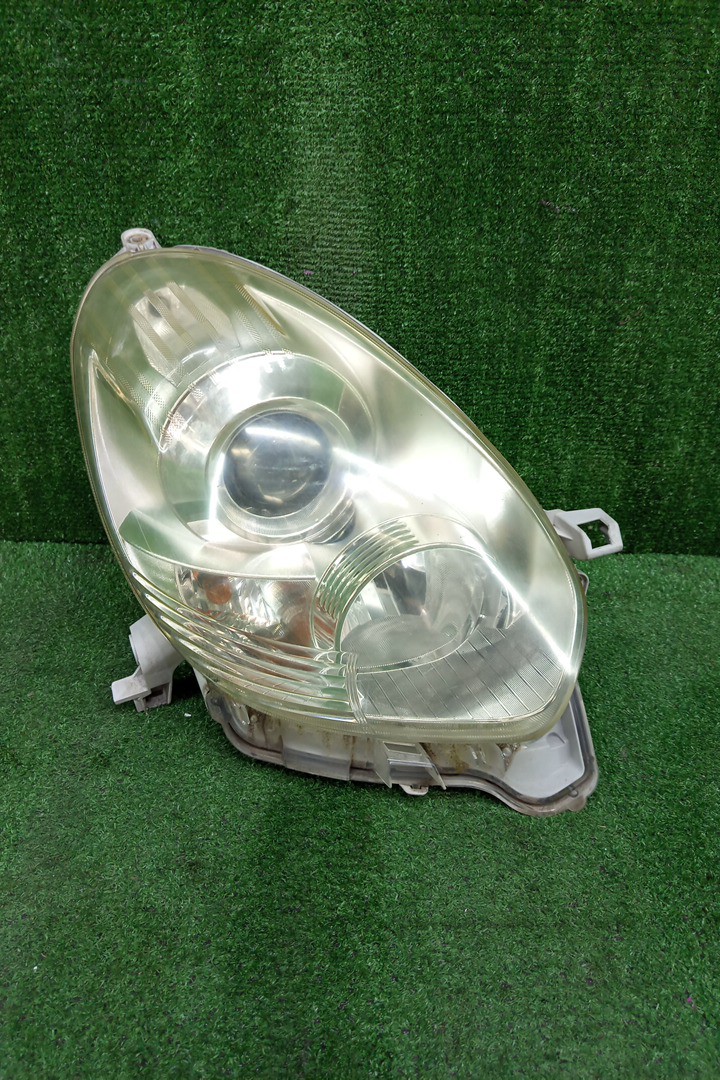 Фара правая передняя TOYOTA PASSO, BOON KGC30, NGC30, KGC35, M600S, M601S, M610S 1 ракурс