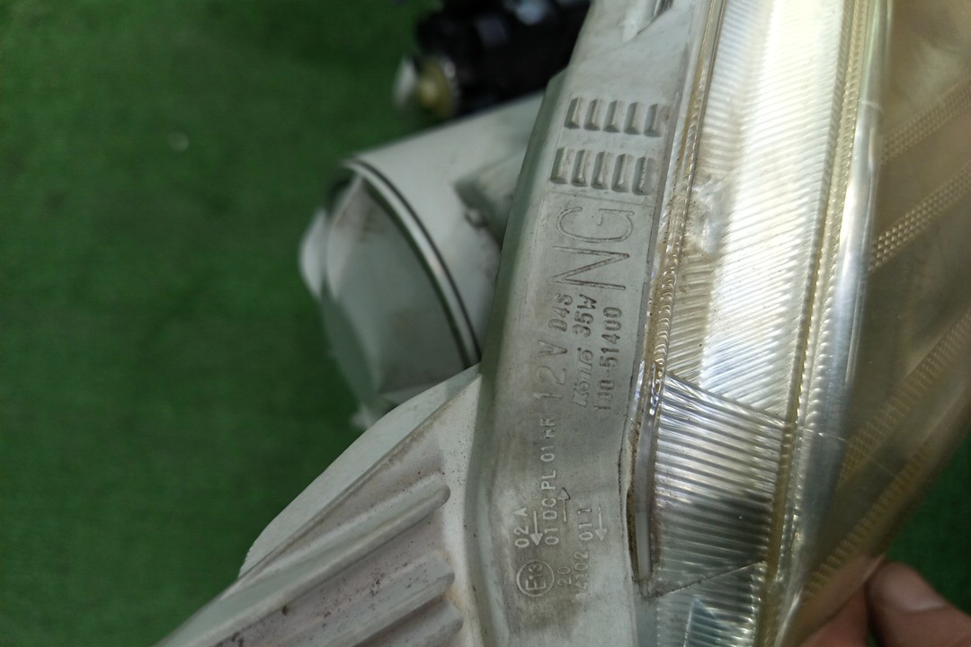 Фара правая передняя TOYOTA PASSO, BOON KGC30, NGC30, KGC35, M600S, M601S, M610S 3 ракурс