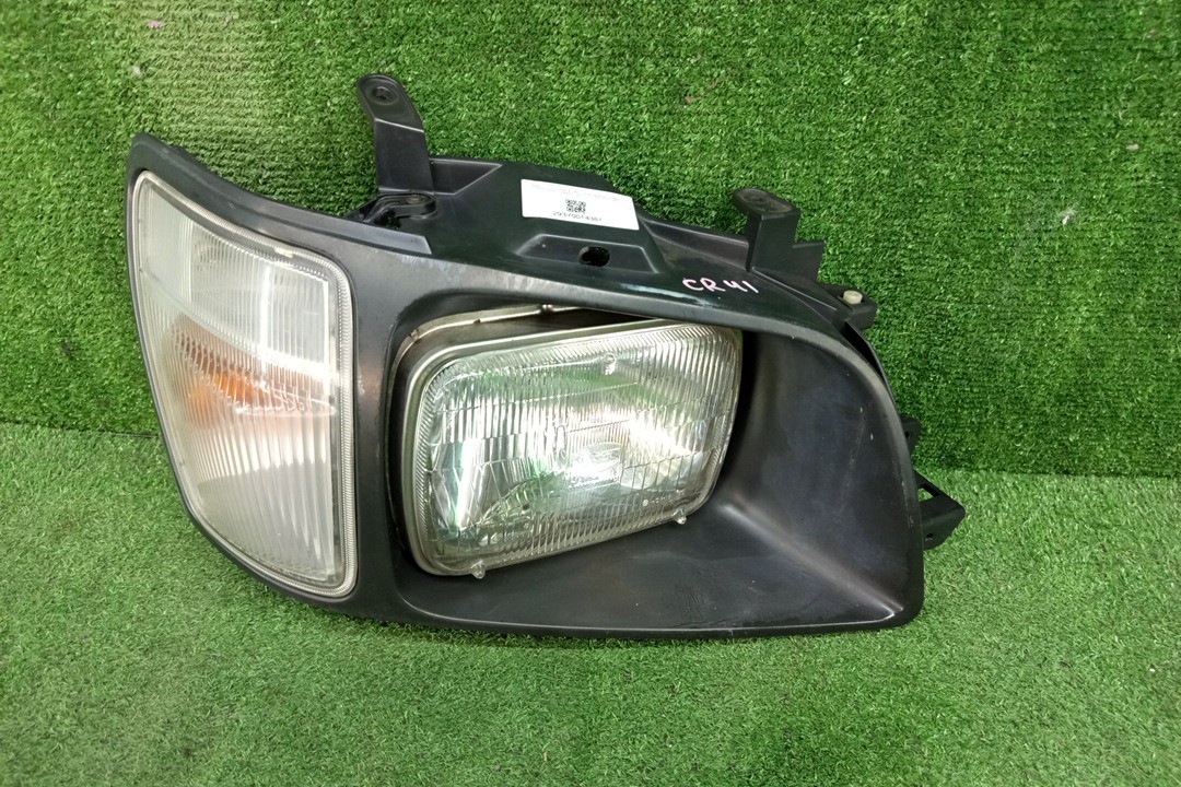 Фара правая передняя TOYOTA TOWN ACE NOAH, LITE ACE NOAH, NOAH, LITE ACE CR40G, SR40G, SR50G, CR50G, CR42V, CR51V, CR41V, KR40V, KR42V, CR52V, KR41V 1 ракурс