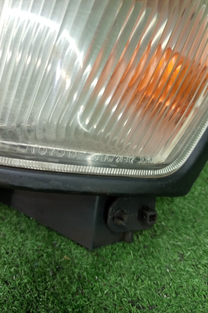 Фара левая передняя TOYOTA TOWN ACE NOAH, LITE ACE NOAH, NOAH, LITE ACE CR40G, SR40G, SR50G, CR50G, CR42V, CR51V, CR41V, KR40V, KR42V, CR52V, KR41V 4 ракурс