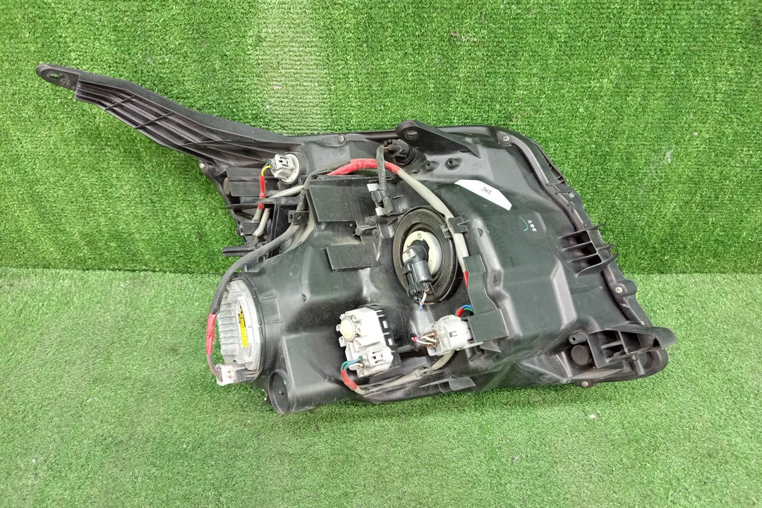 Фара левая передняя TOYOTA VOXY ZRR75W, ZRR70W, ZRR75G, ZRR70G 3 ракурс