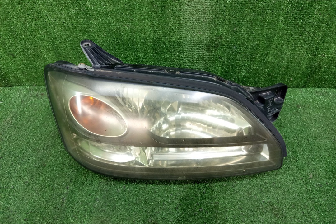 Фара правая передняя SUBARU LEGACY BH9, BE5, BH5, BHE, BHC, BE9 1 ракурс