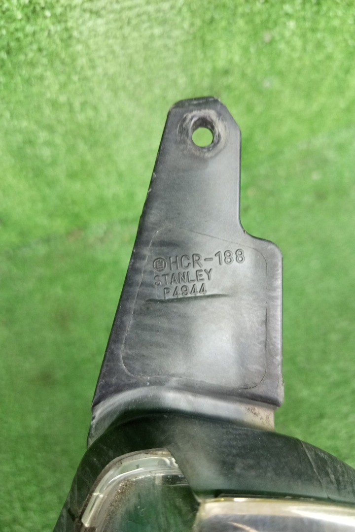 Фара левая передняя HONDA FIT, JAZZ GD2, GD3, GD4, GD1 3 ракурс