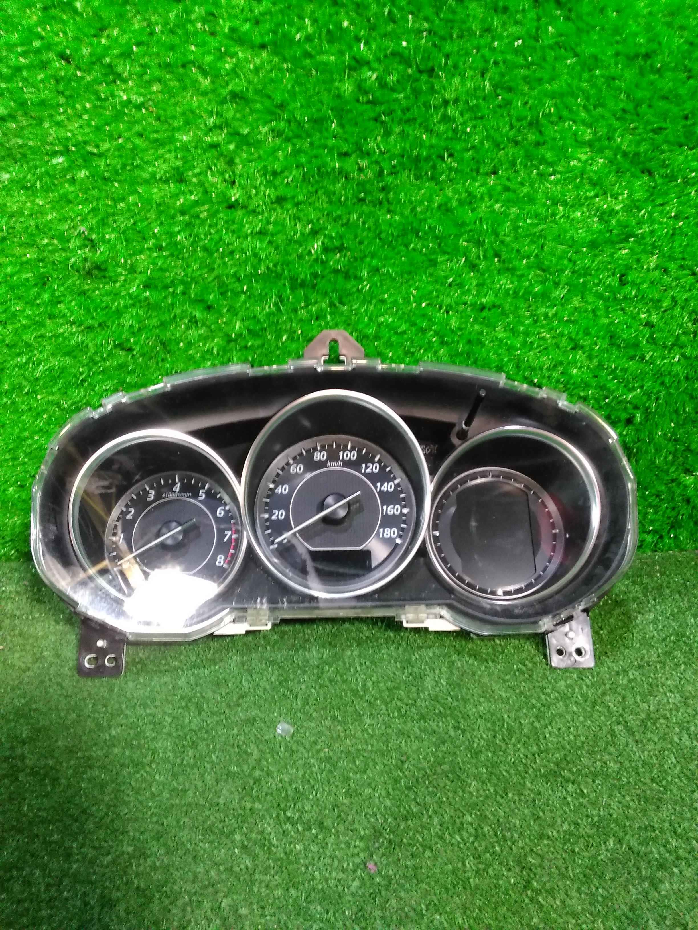 Спидометр MAZDA ATENZA GJEFW 0400264 1 ракурс Спидометр MAZDA ATENZA GJEFW 0400264 1 ракурс