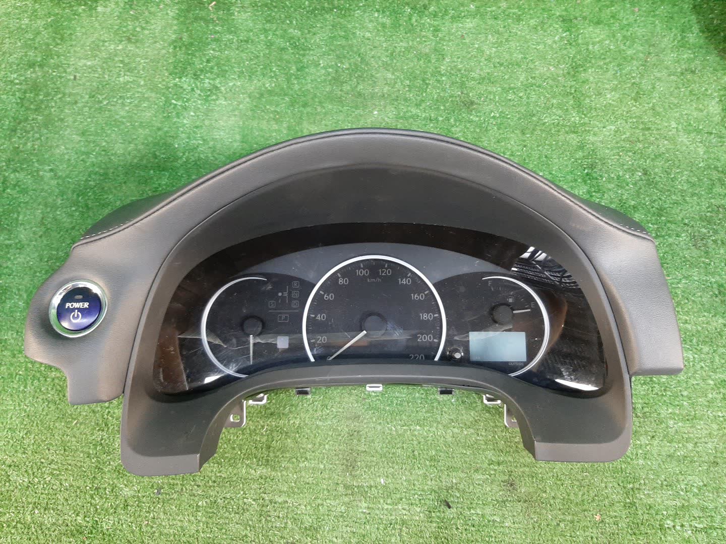 Спидометр LEXUS CT200H ZWA10 83800-76070 1 ракурс Спидометр LEXUS CT200H ZWA10 83800-76070 1 ракурс