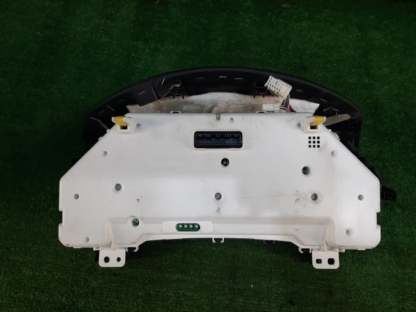 Спидометр LEXUS CT200H ZWA10 83800-76070 2 ракурс