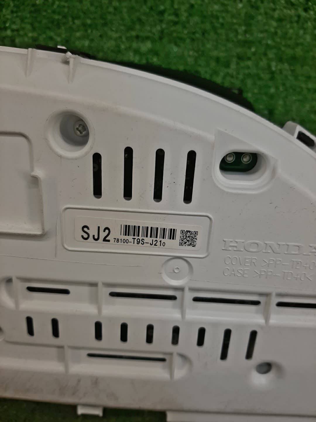 Спидометр HONDA GRACE GM6 78100-TQC-J21 3 ракурс