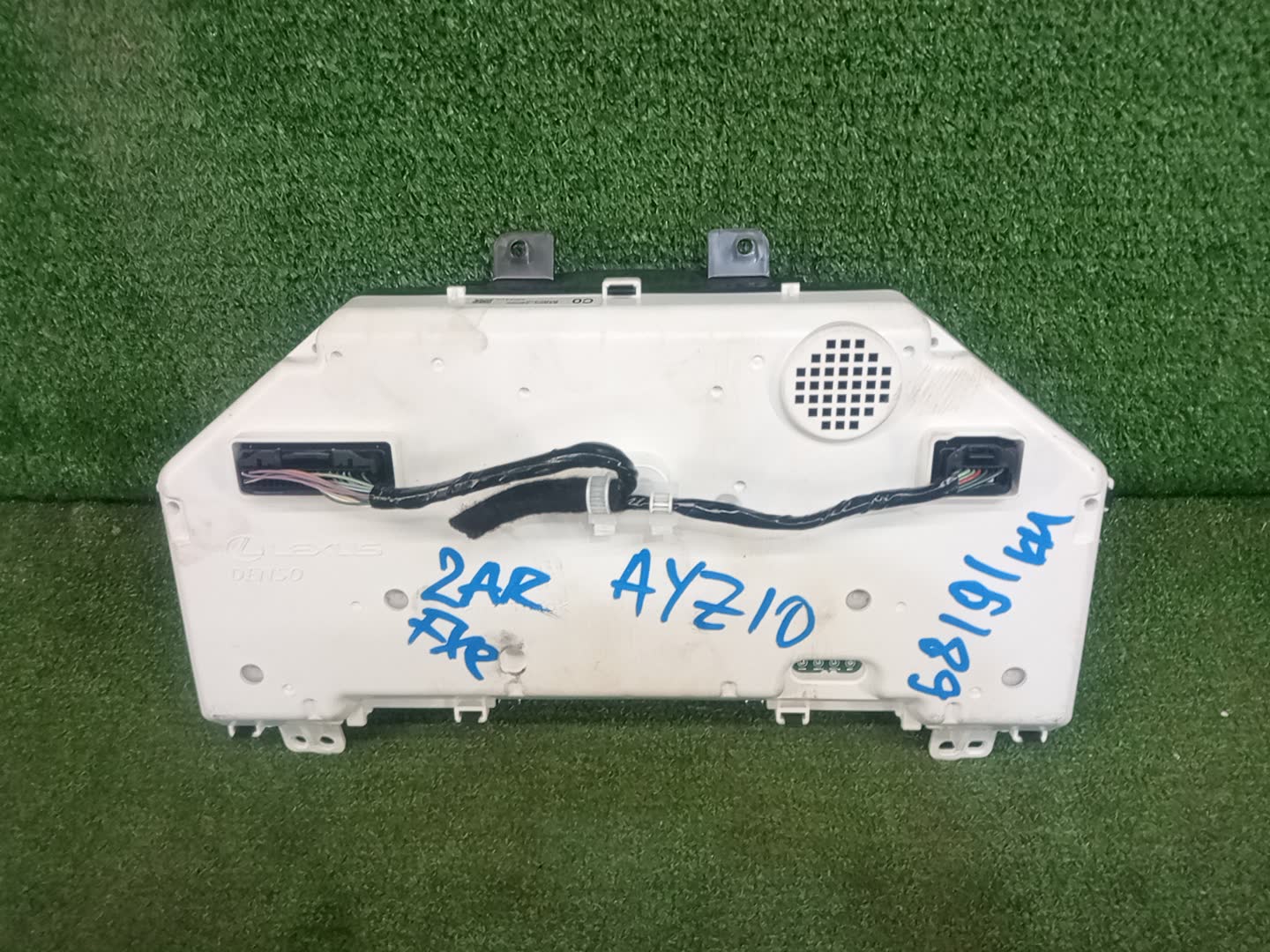 Спидометр LEXUS NX300H AYZ10 83800-78C00 2 ракурс