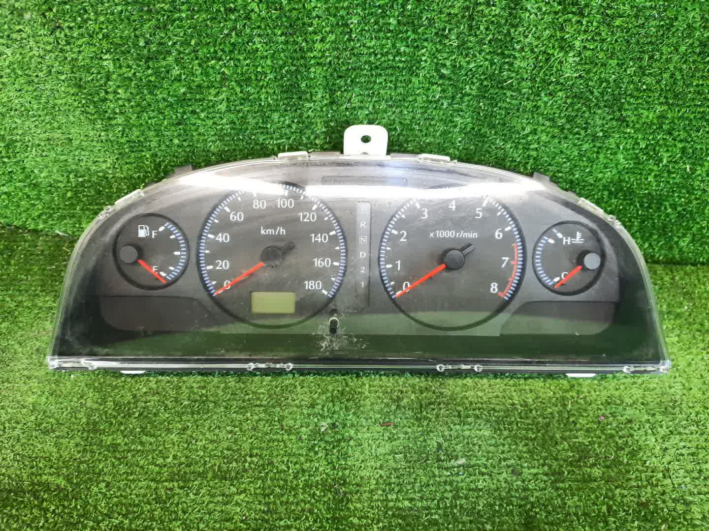 Спидометр NISSAN BASSARA JU30 KA24DE P90AE001 1 ракурс