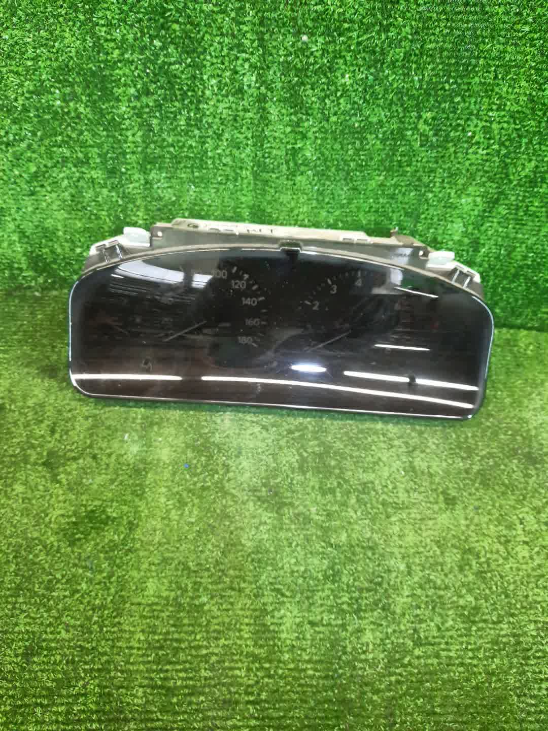 Спидометр TOYOTA MARK II GX100 1G-FE 83800-22050 1 ракурс