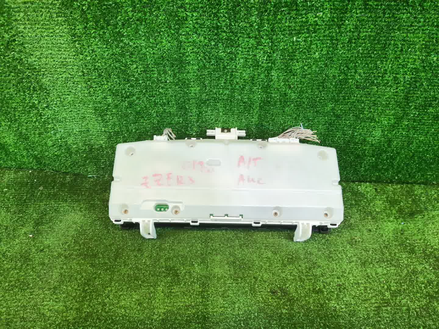 Спидометр TOYOTA ALLEX ZZE123 2ZZ-GE 3 ракурс