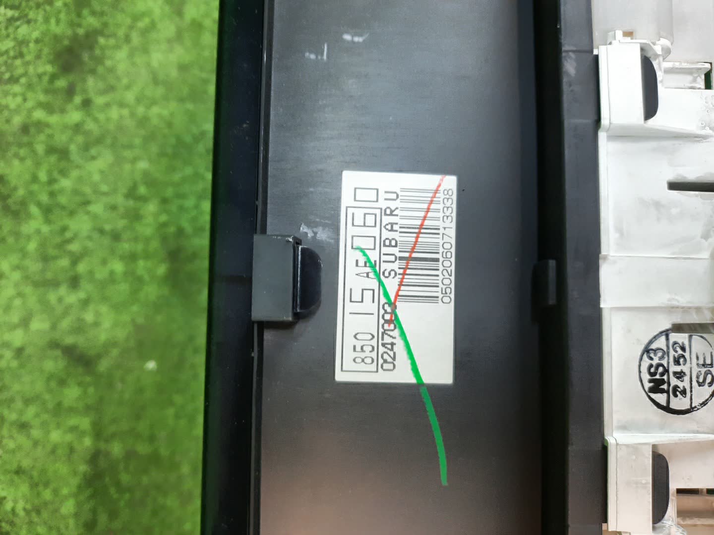 Спидометр SUBARU LEGACY BH5 EJ206 85015AE060 3 ракурс