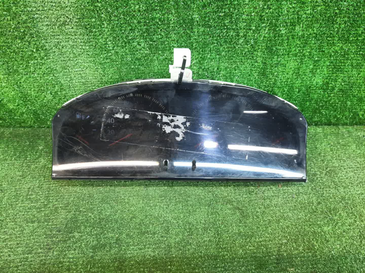 Спидометр NISSAN BLUEBIRD SYLPHY G10 QG15DE 1 ракурс Спидометр NISSAN BLUEBIRD SYLPHY G10 QG15DE 1 ракурс