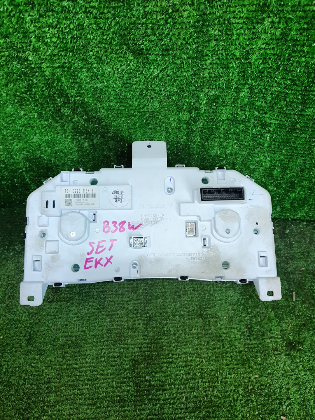 Спидометр MITSUBISHI EK X B38W BR06DET 24810-7MT0C 2 ракурс