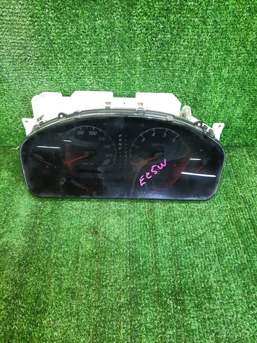 Спидометр MITSUBISHI LEGNUM EC5W 6A13 MR444659 1 ракурс