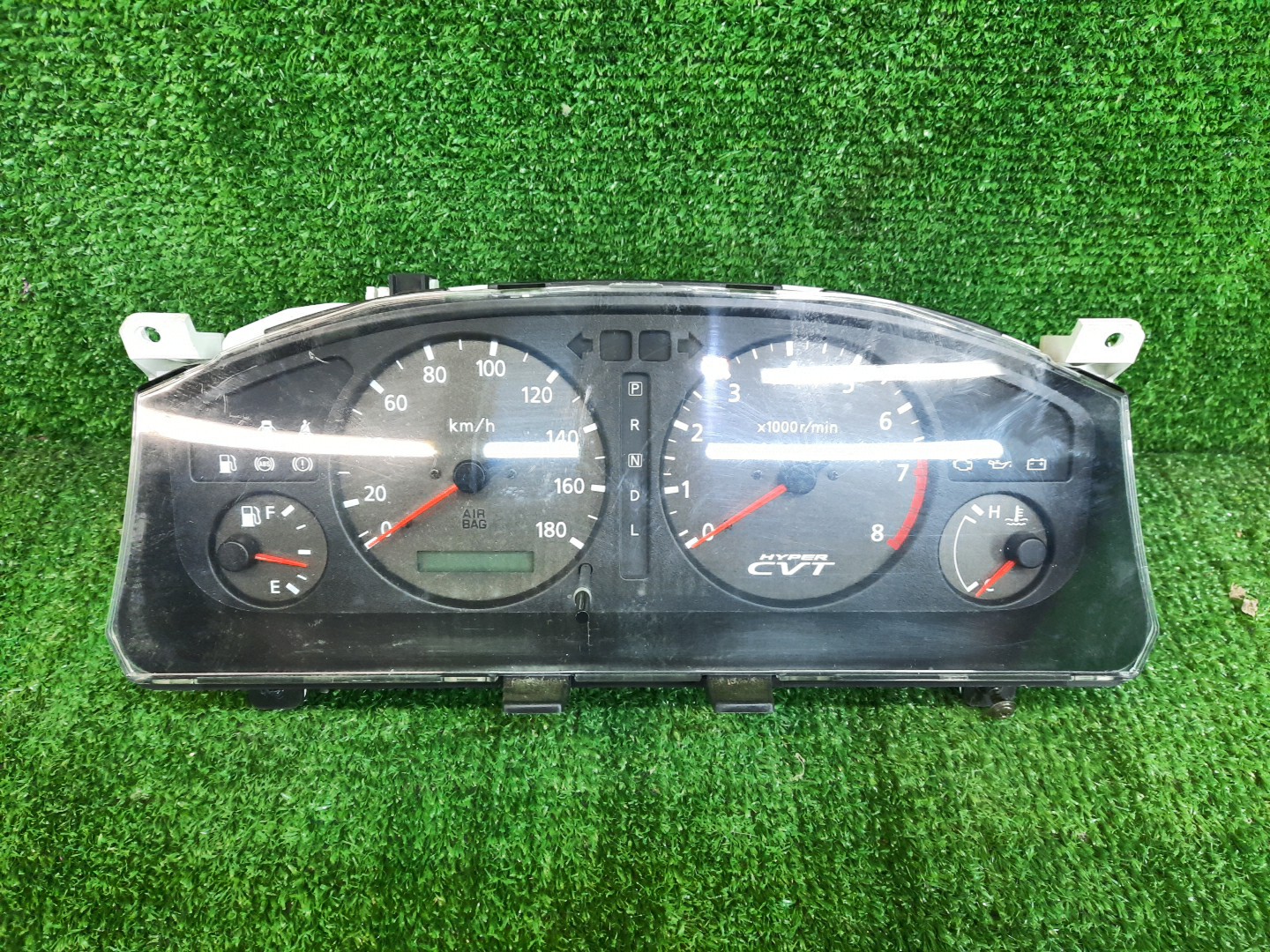 Спидометр NISSAN PRIMERA QP11 QG18DE 1 ракурс Спидометр NISSAN PRIMERA QP11 QG18DE 1 ракурс