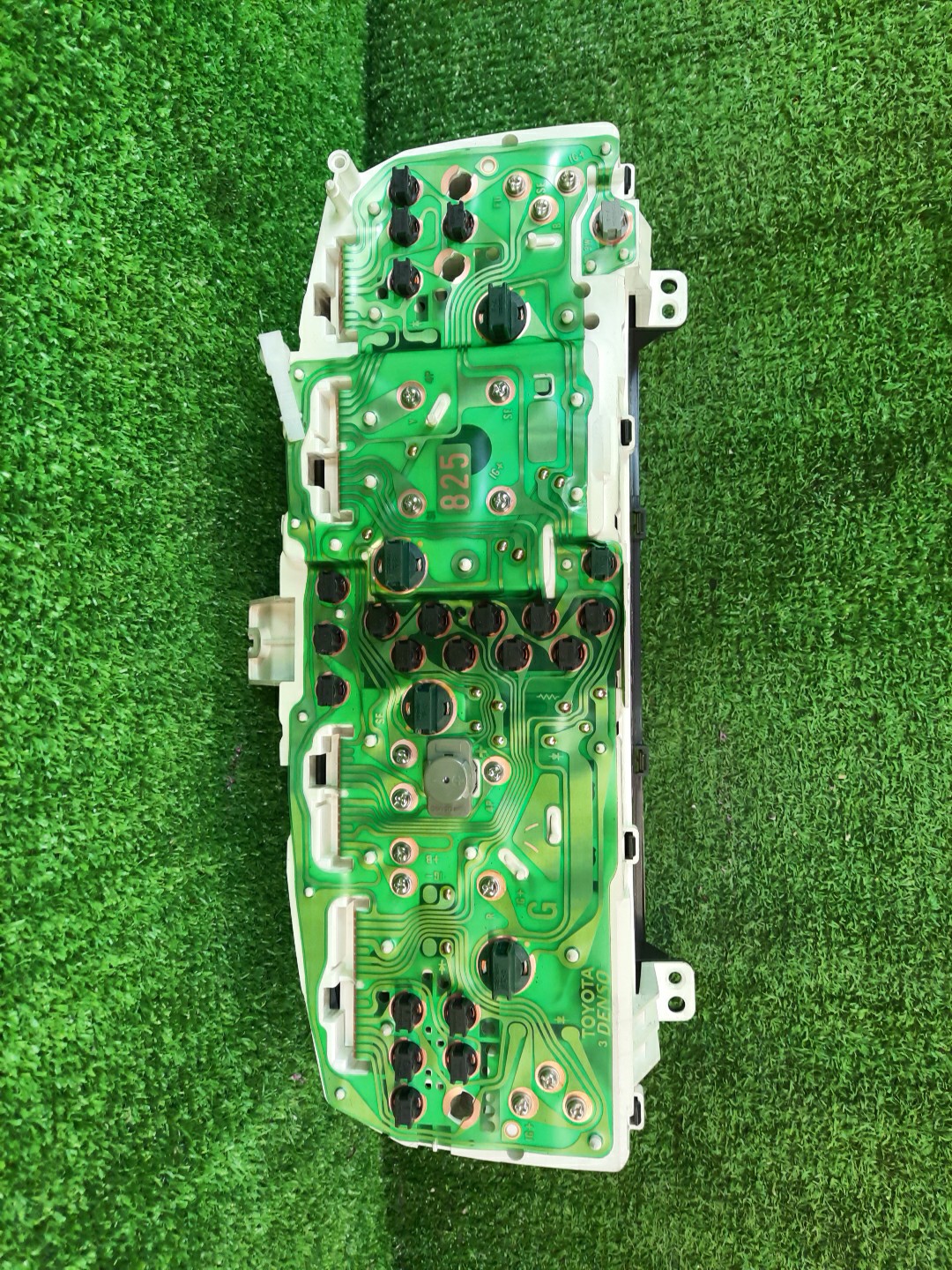Спидометр TOYOTA SPRINTER CARIB AE111G 4A-FE 83800-1E062 2 ракурс
