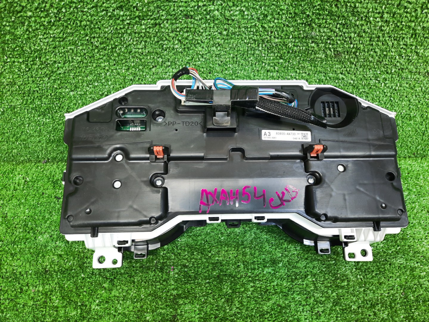 Спидометр TOYOTA RAV4 AXAH54 A25A-FXS 83800-4A730 2 ракурс