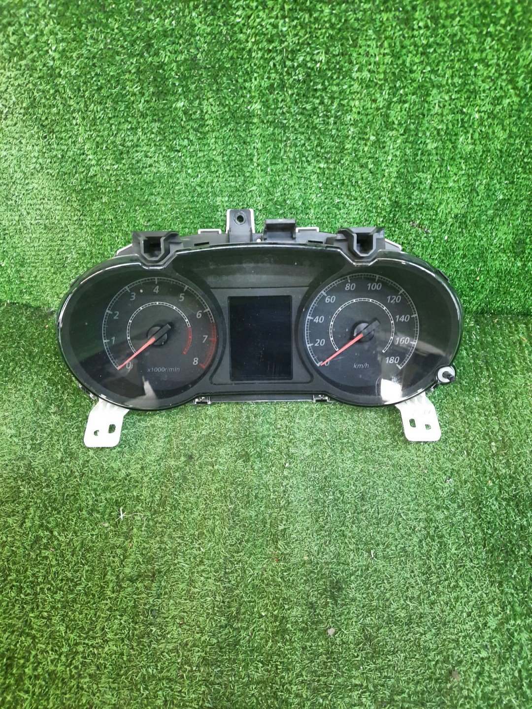 Спидометр MITSUBISHI RVR GA3W 4B10 8100B450 1 ракурс