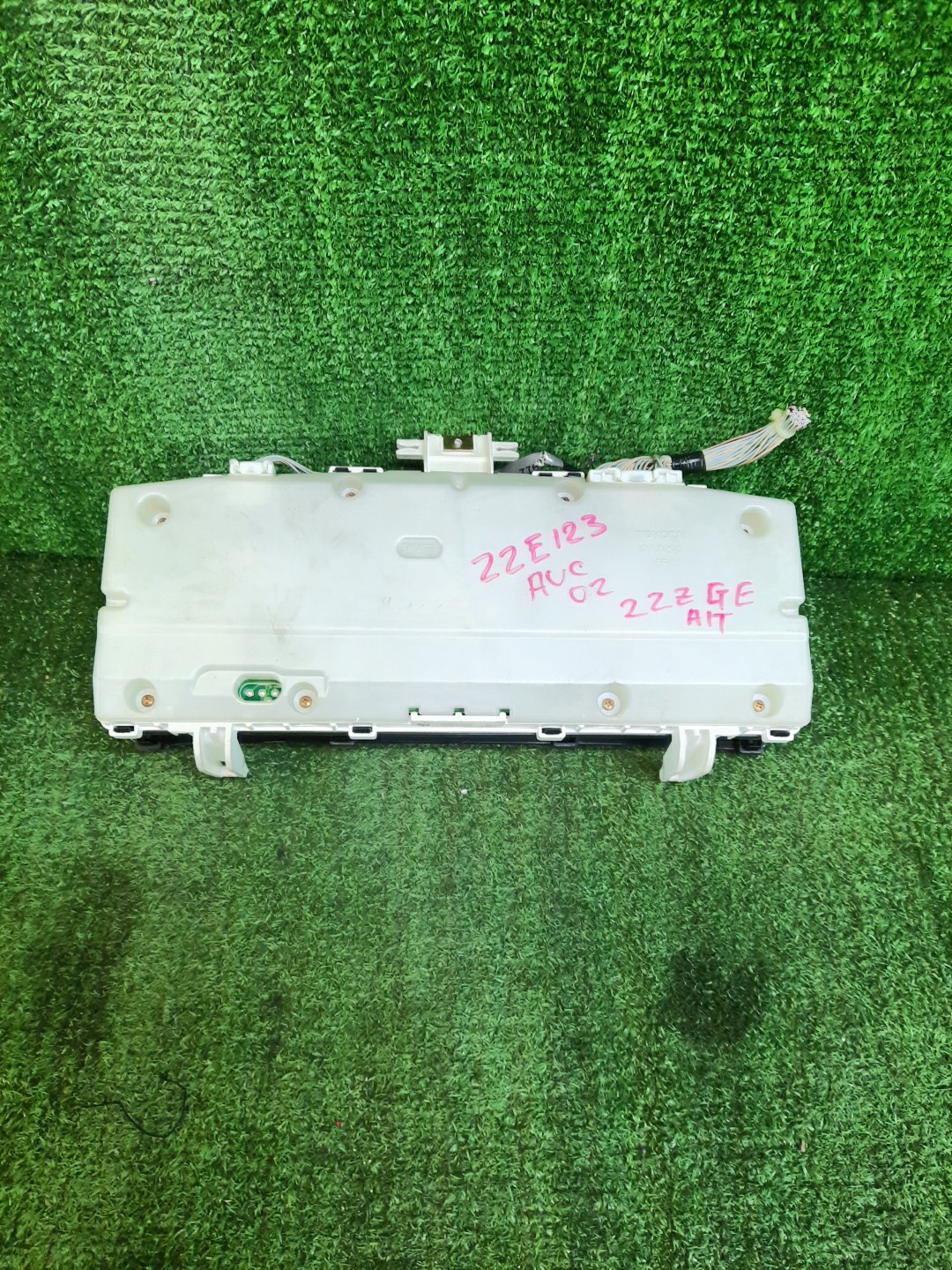 Спидометр TOYOTA COROLLA FIELDER ZZE123G 2ZZ-GE 83800-1E741 3 ракурс