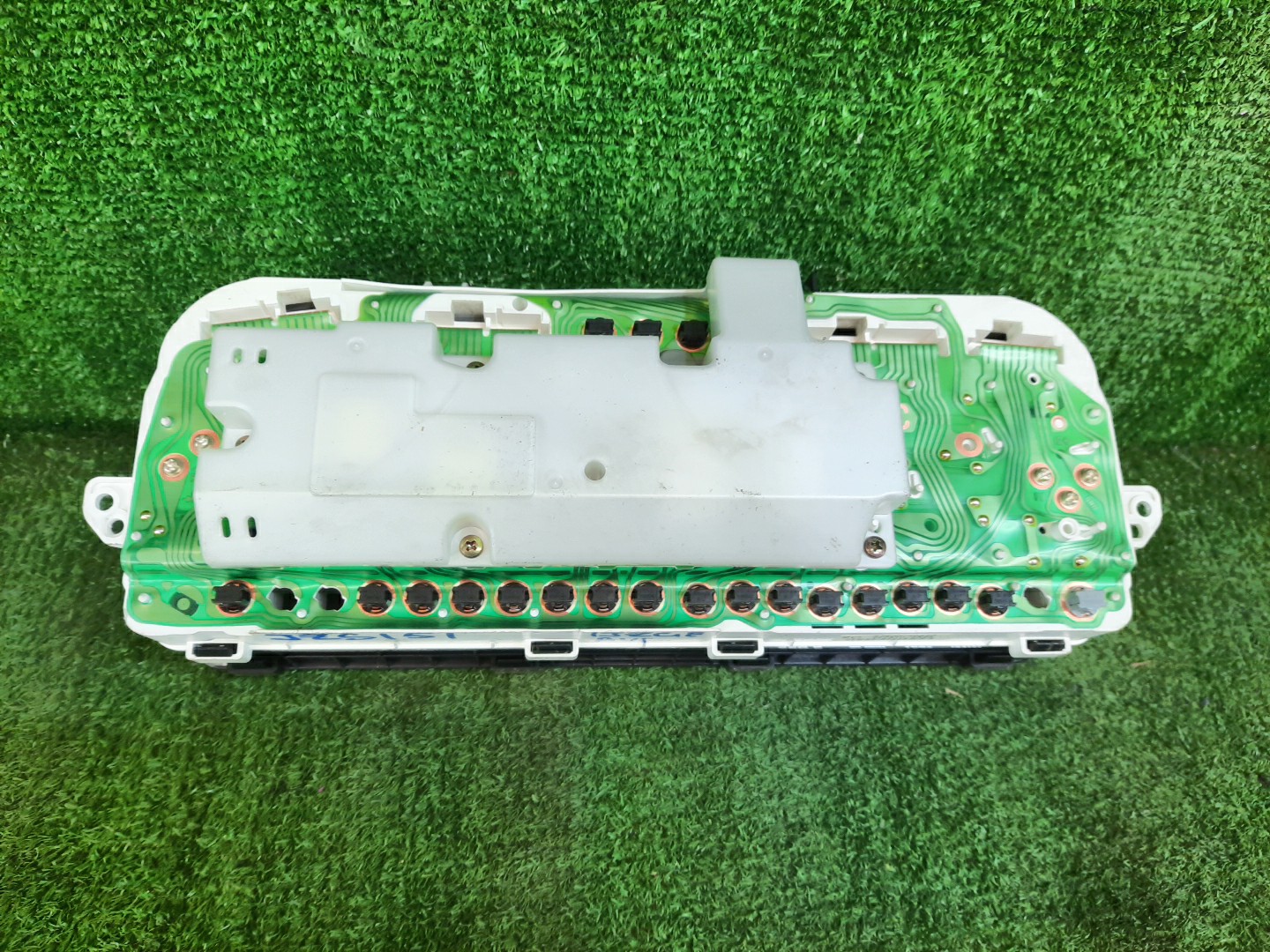 Спидометр TOYOTA CROWN JZS151 1JZ-GE 83800-30520 2 ракурс