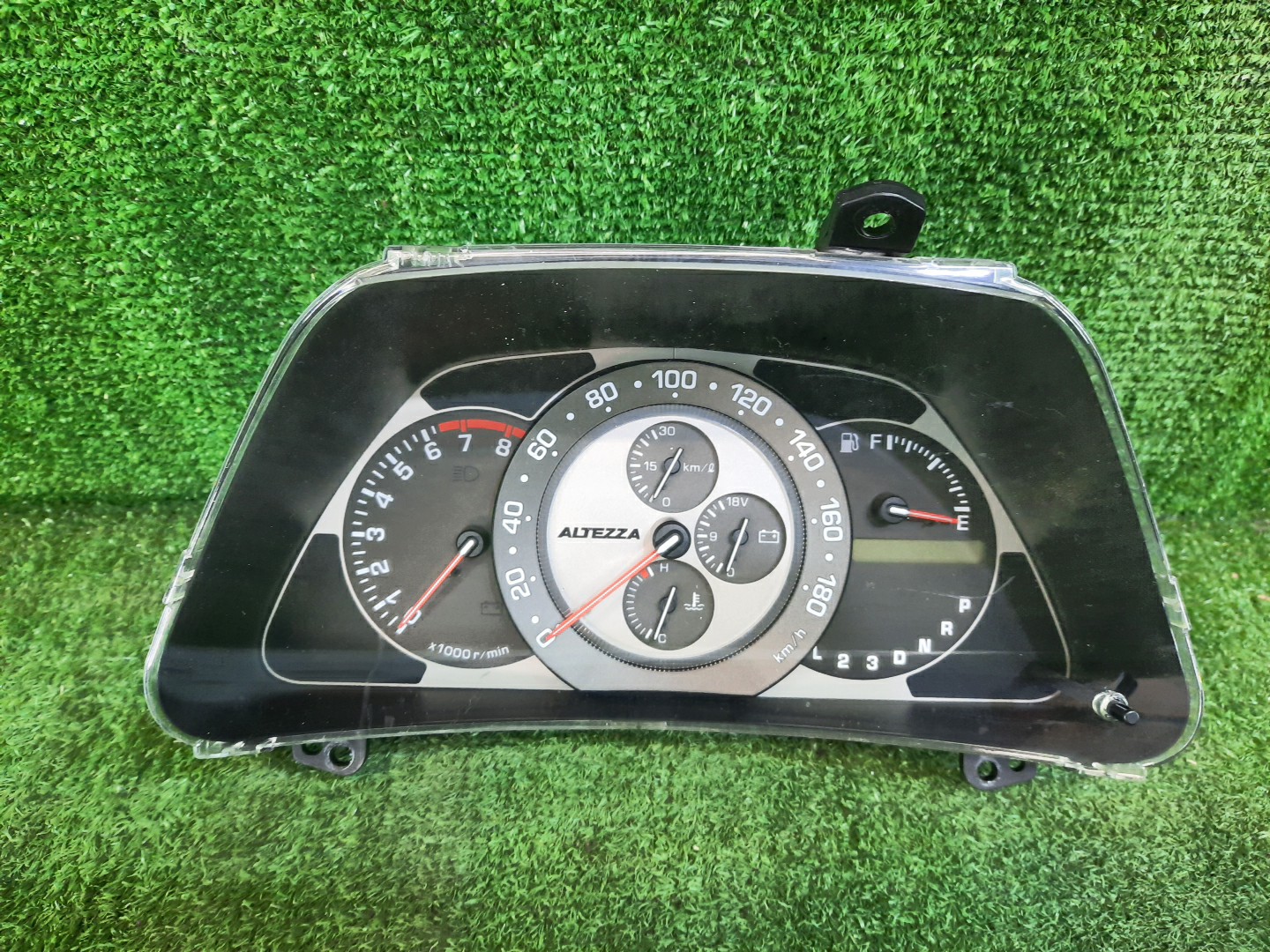 Спидометр TOYOTA ALTEZZA GXE10 1G-FE 83800-53560 1 ракурс