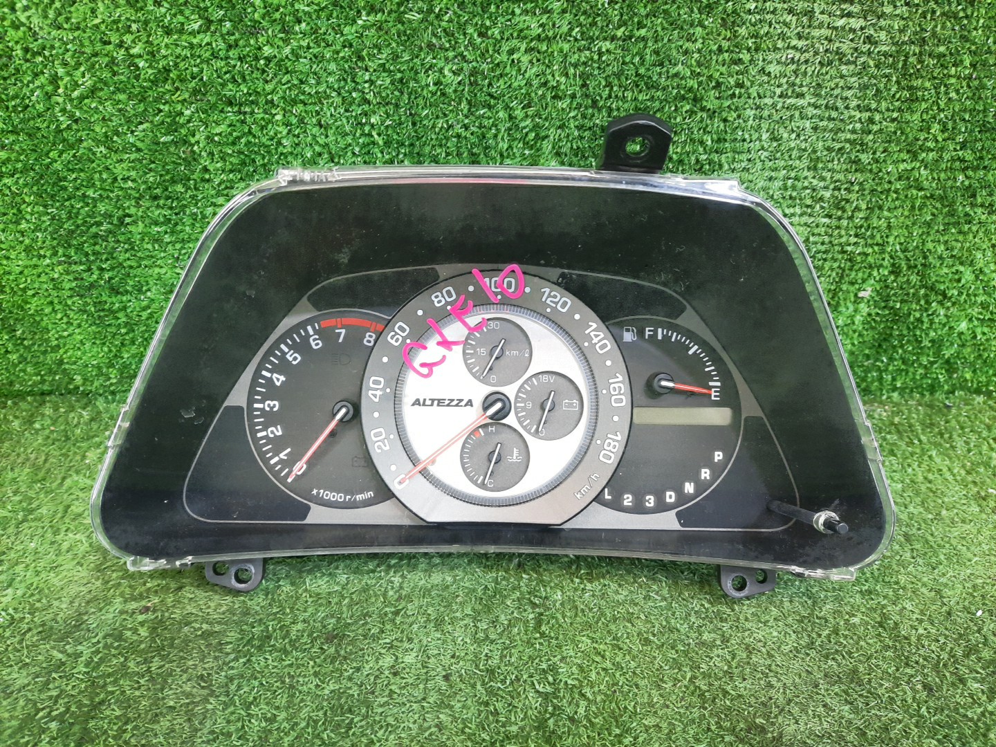 Спидометр TOYOTA ALTEZZA GXE10 1G-FE 83800-53290 1 ракурс