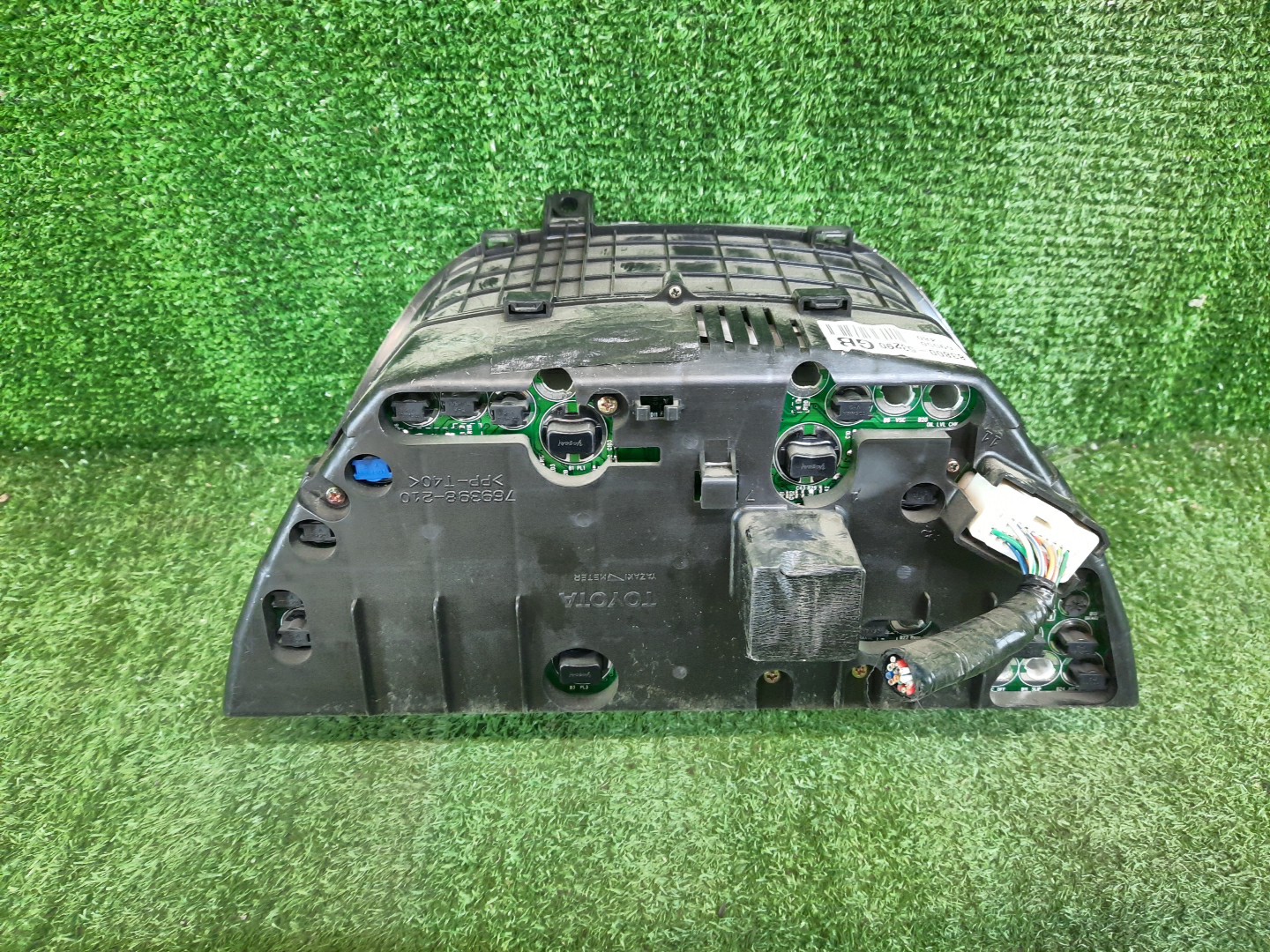 Спидометр TOYOTA ALTEZZA GXE10 1G-FE 83800-53290 2 ракурс