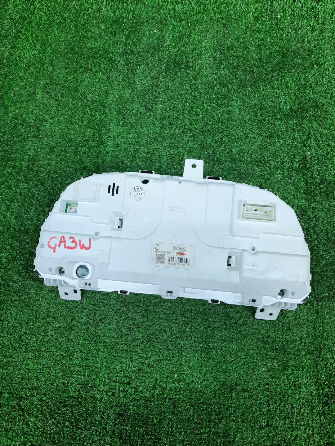 Спидометр MITSUBISHI RVR GA3W 4B10 8100B450 2 ракурс