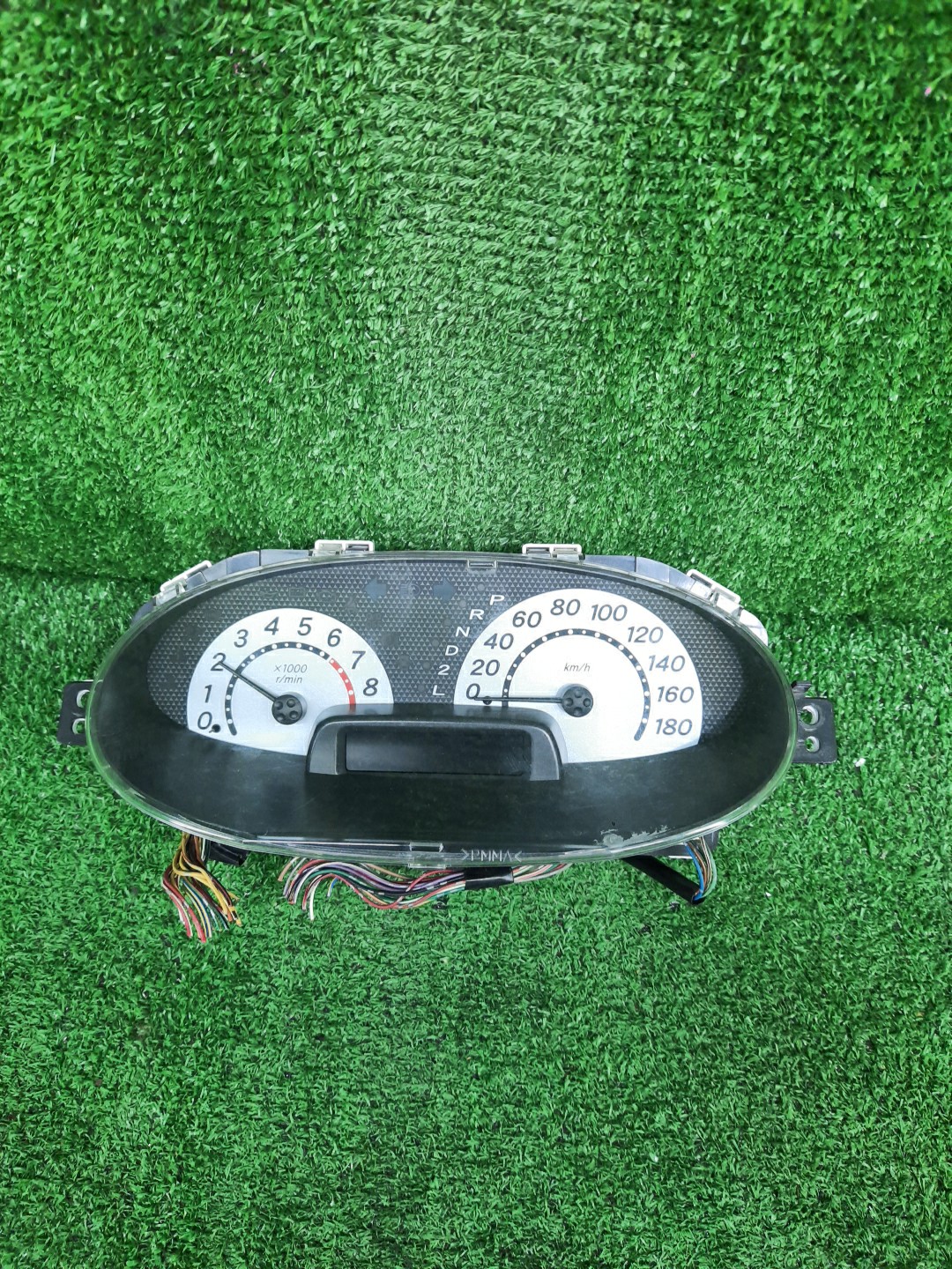 Спидометр TOYOTA VITZ NCP10 2NZ-FE 83800-52030 1 ракурс
