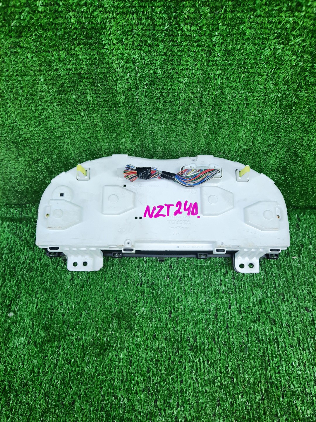 Спидометр TOYOTA ALLION NZT240 1NZ-FE 83800-20890G 3 ракурс