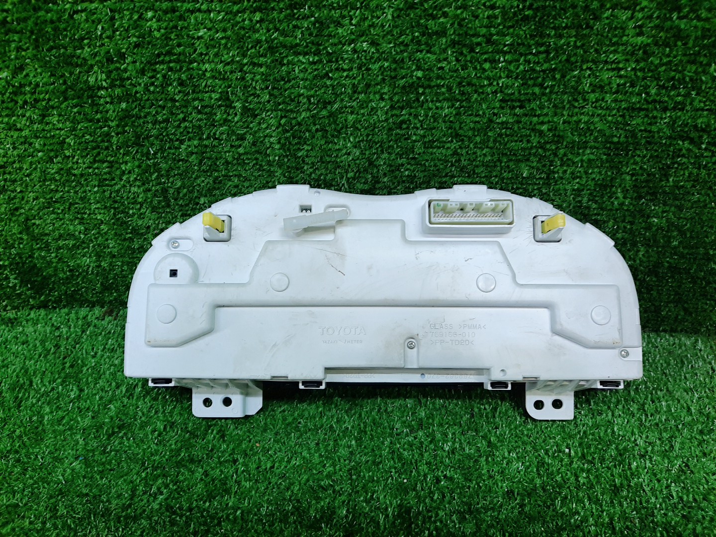 Спидометр TOYOTA PREMIO ZZT245 1ZZ-FE 83800-2B290 2 ракурс
