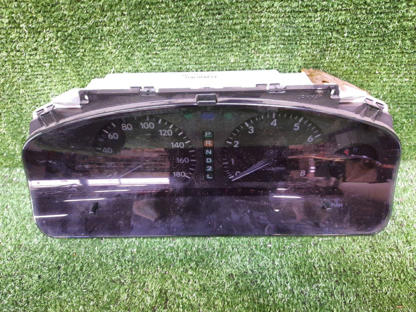 Спидометр TOYOTA MARK II GX100 1G-FE 83800-22060 1 ракурс