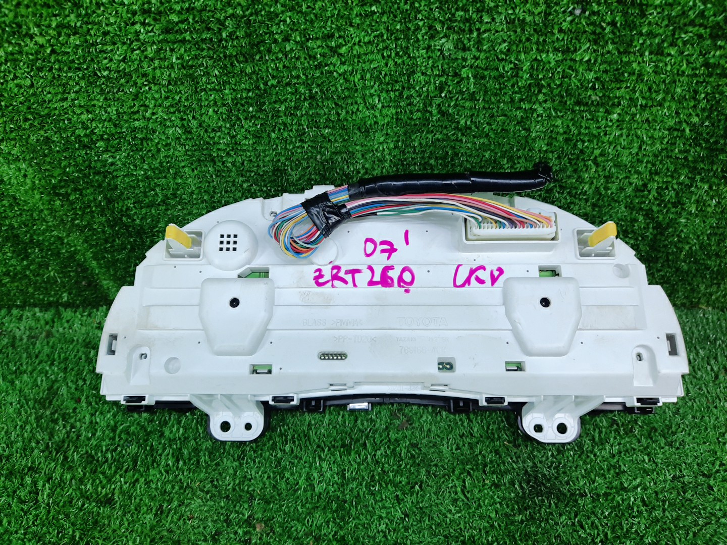 Спидометр TOYOTA ALLION ZRT260 769166-400 3 ракурс