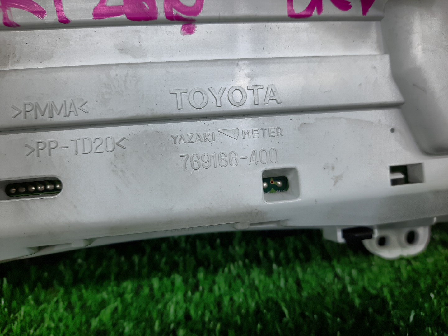 Спидометр TOYOTA ALLION ZRT260 769166-400 4 ракурс