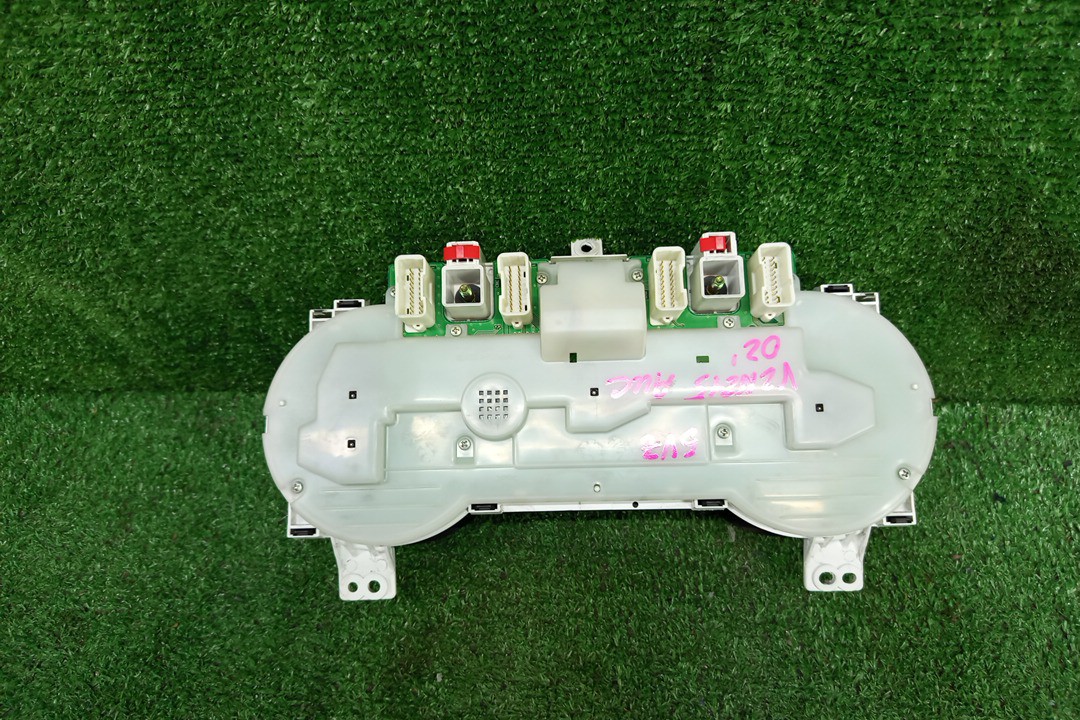 Спидометр TOYOTA HILUX SURF VZN215W 5VZ-FE 83800-3G410-B 2 ракурс