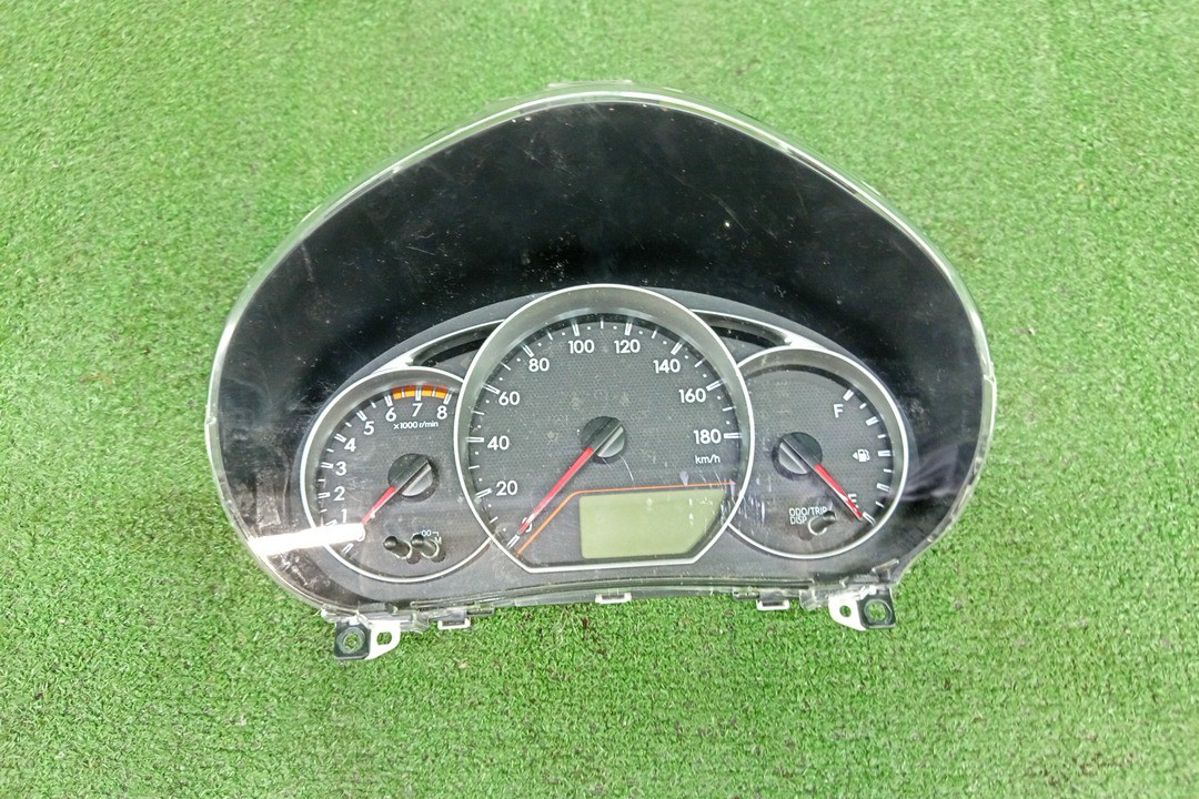 Спидометр TOYOTA RACTIS NCP120 1NZ-FE 83800-52M61 1 ракурс
