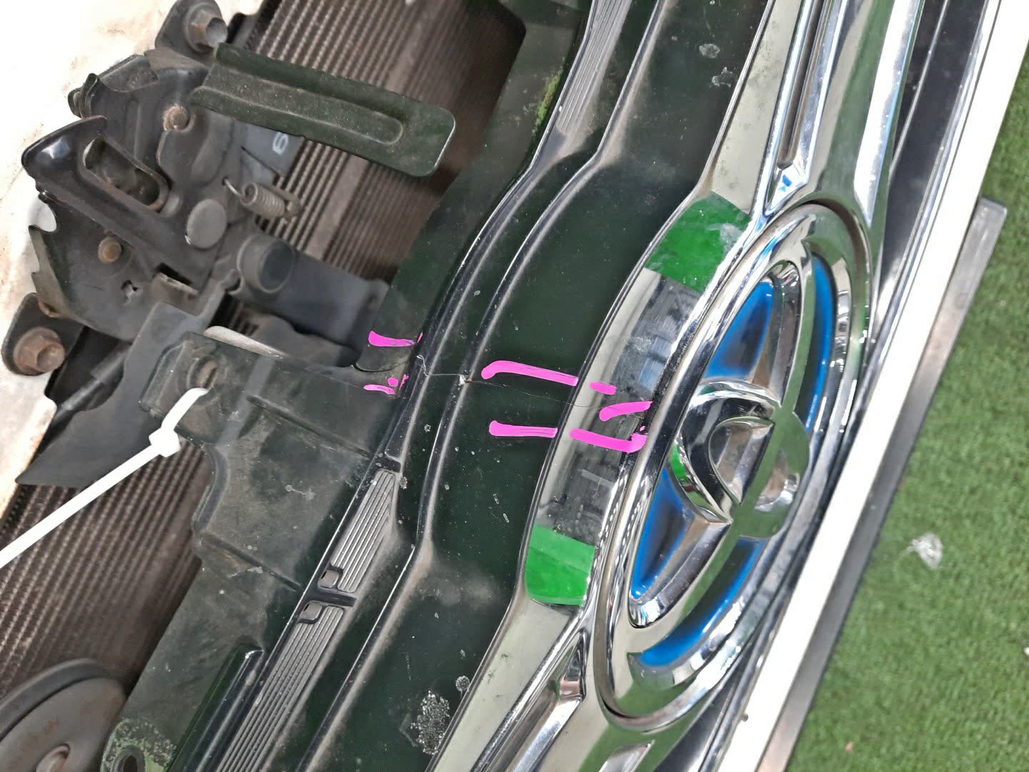 Ноускат TOYOTA CAMRY AVV50 2AR-FXE 30764 4 ракурс