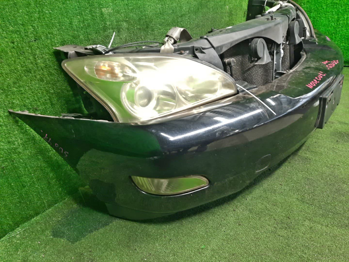 Ноускат TOYOTA HARRIER GSU30W 2GR-FE 30847 2 ракурс