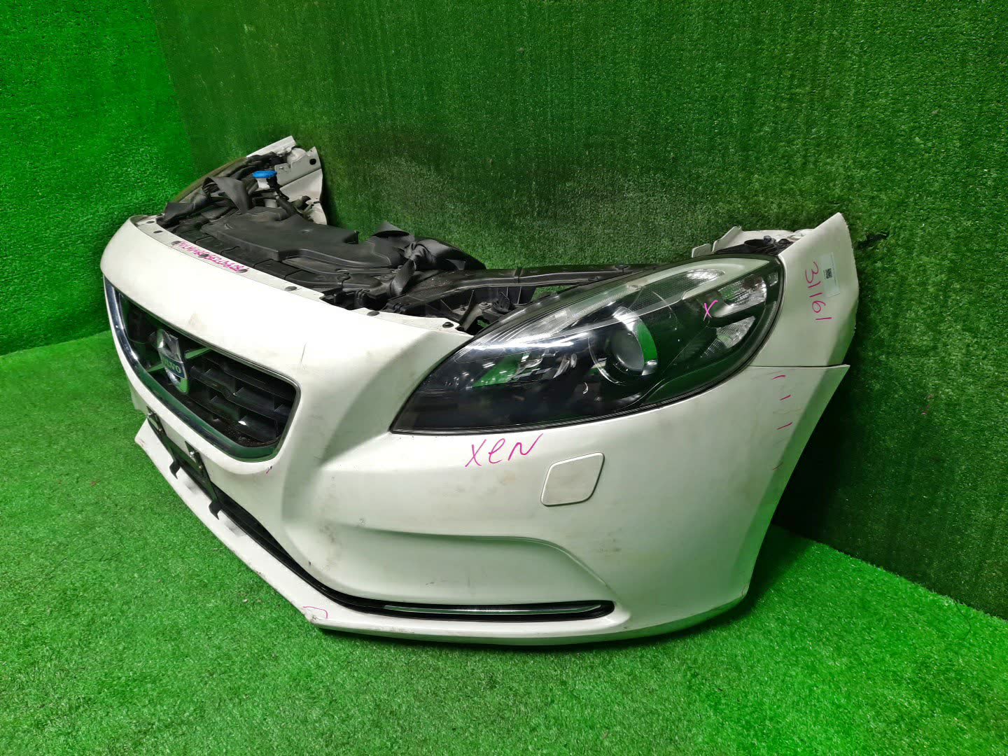 Ноускат VOLVO V40 MV 31161 2 ракурс