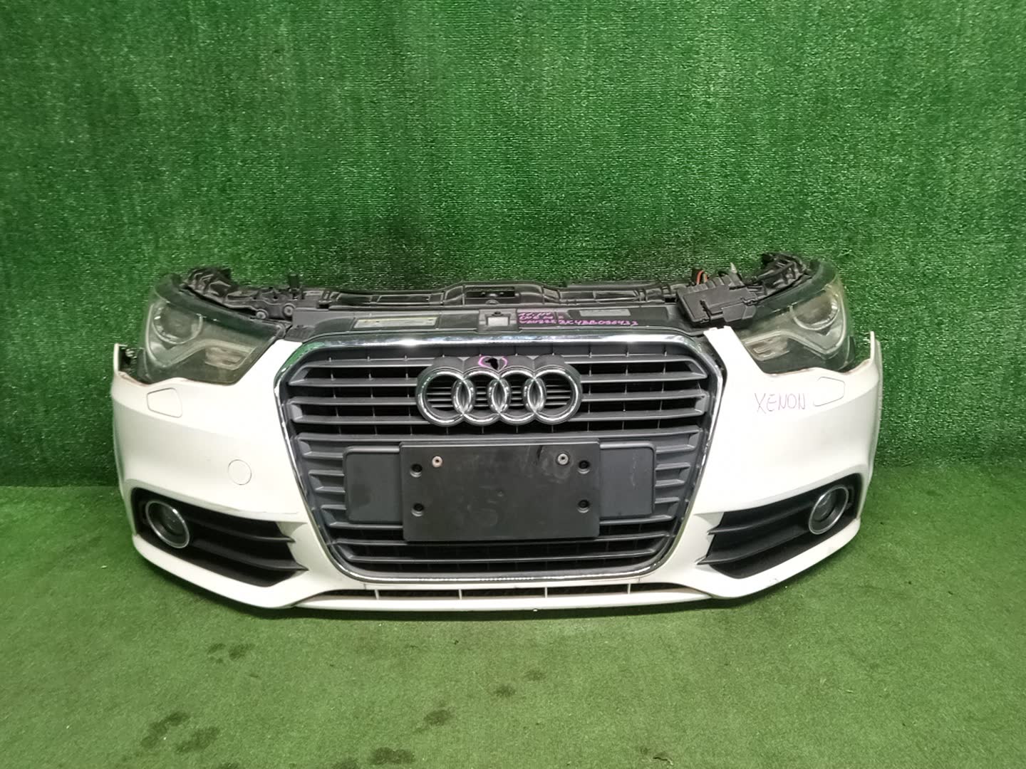 Ноускат AUDI A1 8X1 CAXA 8X0805594B 1 ракурс Ноускат AUDI A1 8X1 CAXA 8X0805594B 1 ракурс