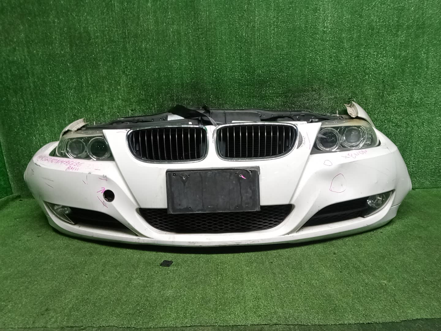 Ноускат BMW 3-Series, 335xi, 320i, 318i, 325xi, 325i E90, E91 51647173564 1 ракурс Ноускат BMW 3-Series, 335xi, 320i, 318i, 325xi, 325i E90, E91 51647173564 1 ракурс