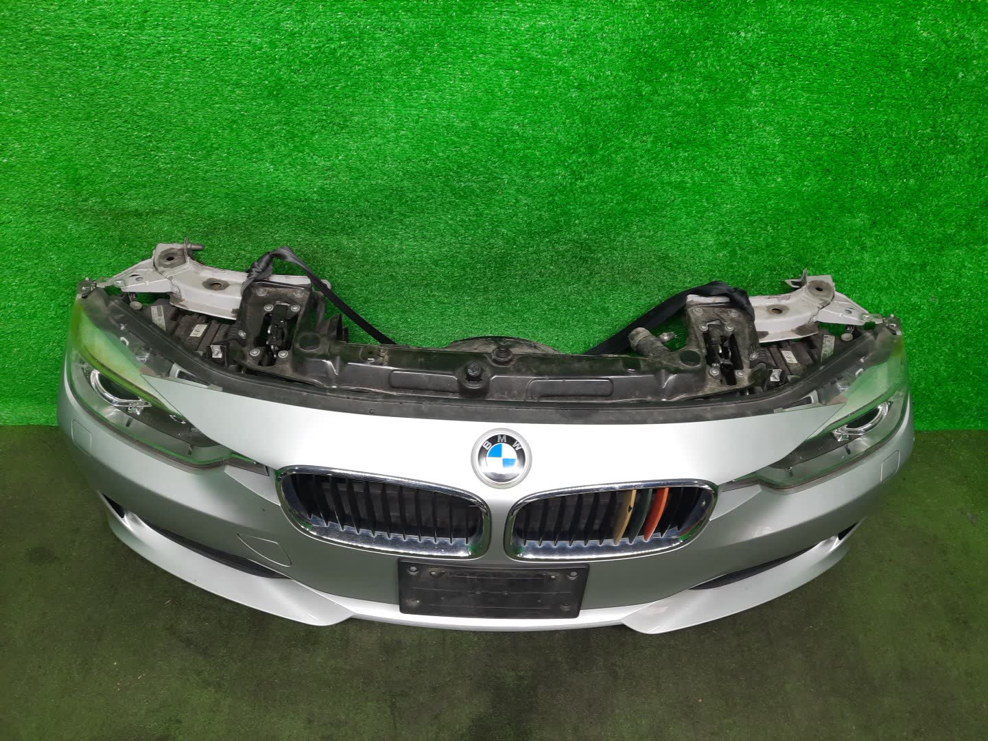 Ноускат BMW 320d, 335i, 318d, 325d, 330d, 335d, 316d, 3-Series, 328i, 320i, 316i F30, F31 32569 4 ракурс Ноускат BMW 320d, 335i, 318d, 325d, 330d, 335d, 316d, 3-Series, 328i, 320i, 316i F30, F31 32569 4 ракурс