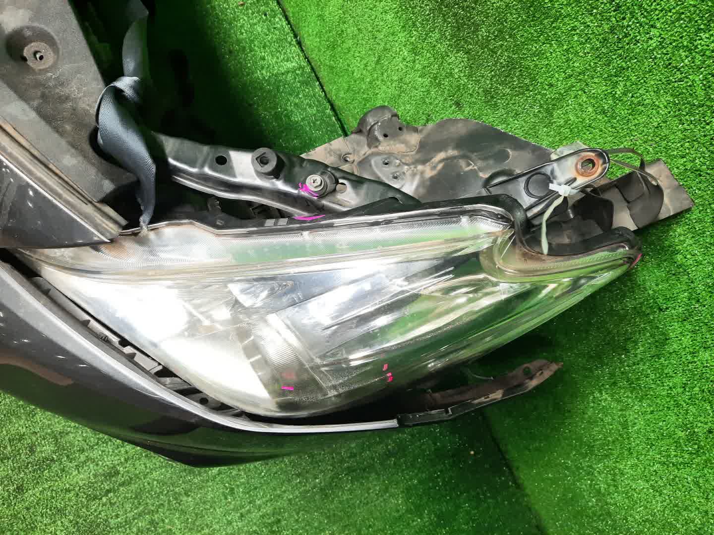 Ноускат TOYOTA PRIUS ALPHA ZVW41W, ZVW40W 2ZR-FXE 1422 5 ракурс