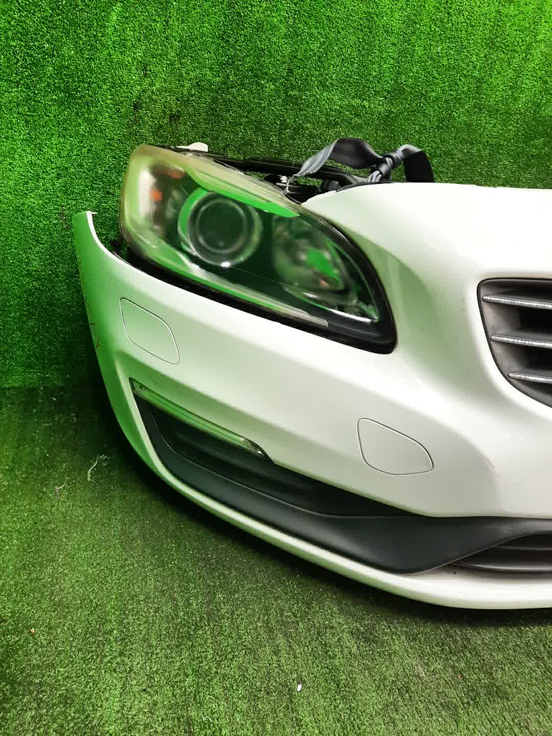 Ноускат VOLVO V60, S60 FW45, FW47, FW, FW52, FW48, FW90, FS44, FS47, FS40, FS45, FS70, FS, Y20, FS48, FS84, FS90 B4164T 1857 2 ракурс