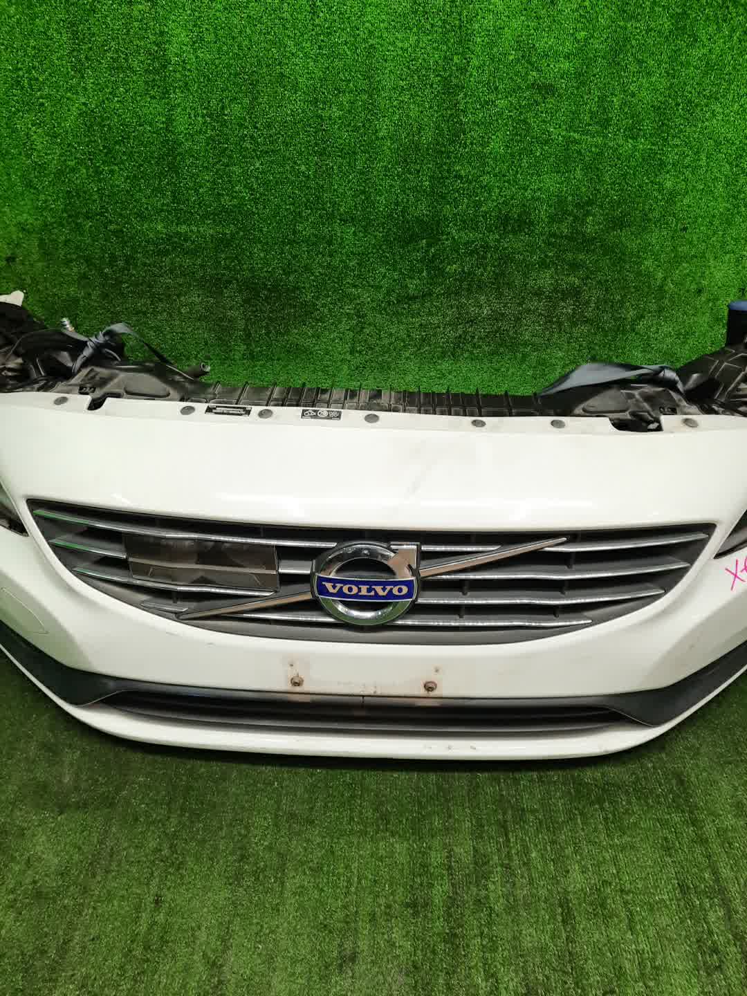 Ноускат VOLVO V60, S60 FW45, FW47, FW, FW52, FW48, FW90, FS44, FS47, FS40, FS45, FS70, FS, Y20, FS48, FS84, FS90 B4164T 1857 3 ракурс